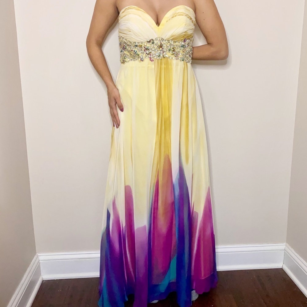 Camille La Vie Jeweled Embroidered‎ Yellow Color Cascading Formal Dress Size 2
